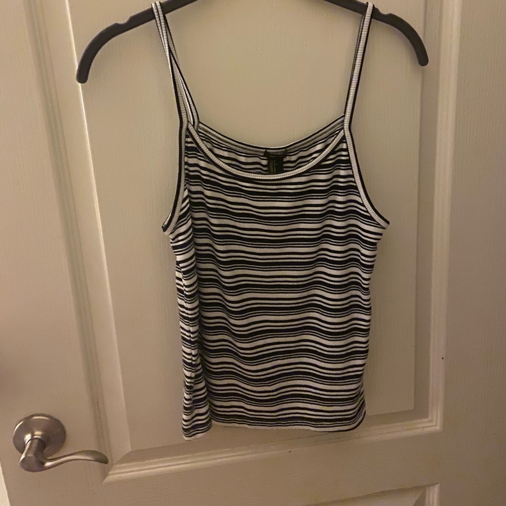 Forever 21- Tank top